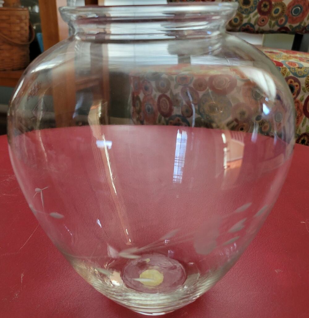 Princess House Heritage Crystal Clear 8" Vase Hand Blown Etched Floral New #421